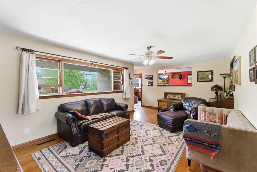 18 W Rolling Hills Dr, Wichita, KS 67212-3760 - #3