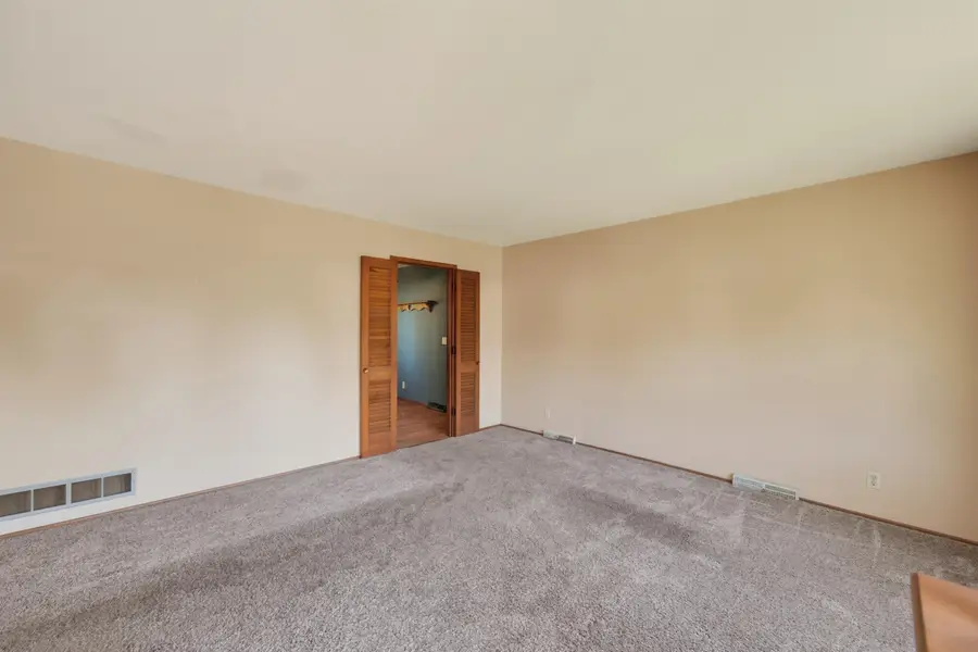 5900 Flagstaff St, Bel Aire, KS 67220 - #3