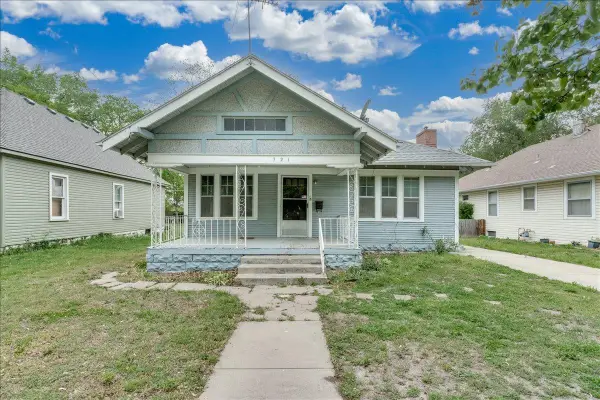 321 S Chautauqua Ave, Wichita, KS 67211