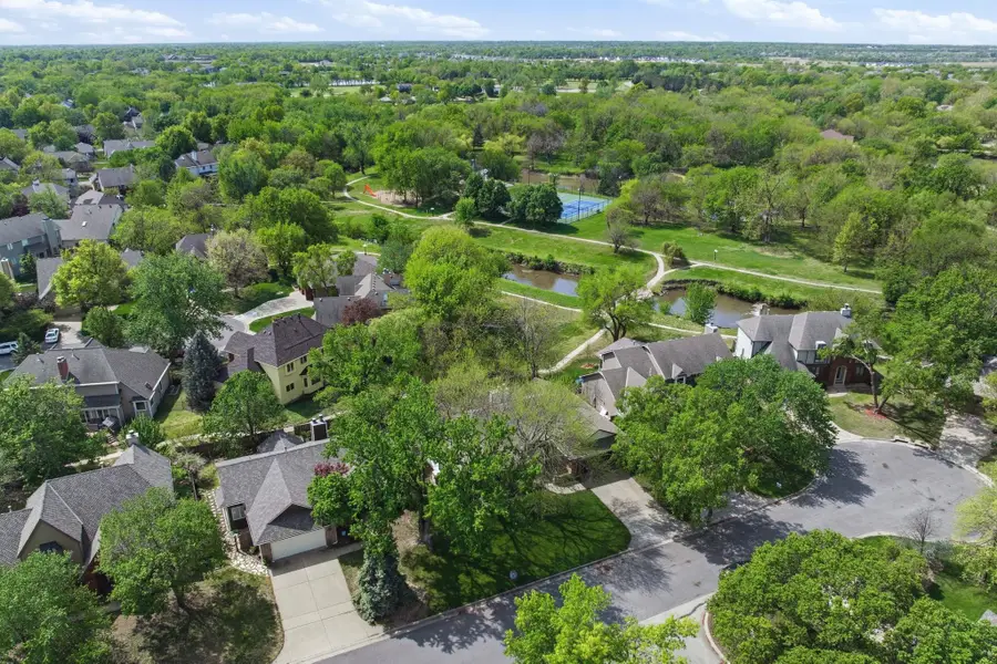 12207 W Briarwood Cir, Wichita, KS 67235 - #3