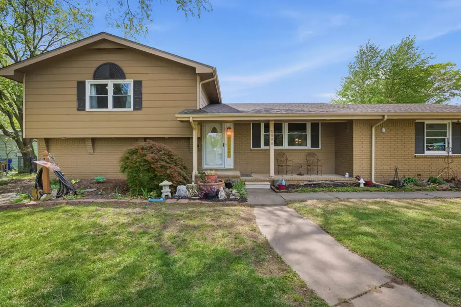 1000 E Morrison Ct, Derby, KS 67037 - #2