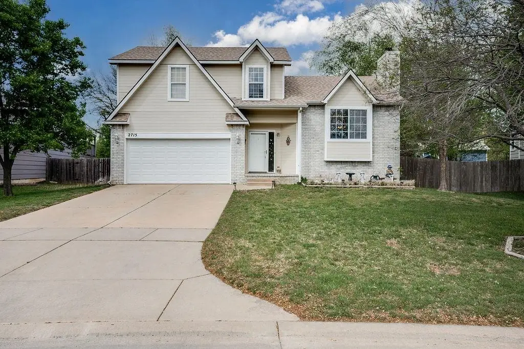 2715 S Crestline Ct, Wichita, KS 67215 - #1
