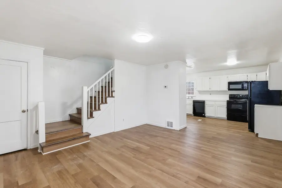 703 S Hydraulic, Wichita, KS 67211 - #3