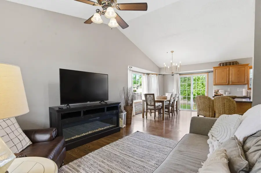 849 S Sunset Cir, Andover, KS 67002 - #3