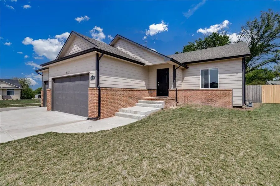 1118 Sontag Ct, Derby, KS 67037 - #2