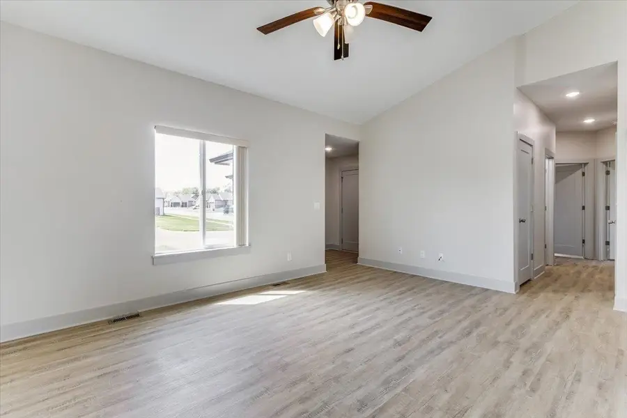 1118 Sontag Ct, Derby, KS 67037 - #3