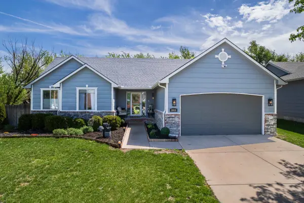 8910 W Ryan Cir, Wichita, KS 67205