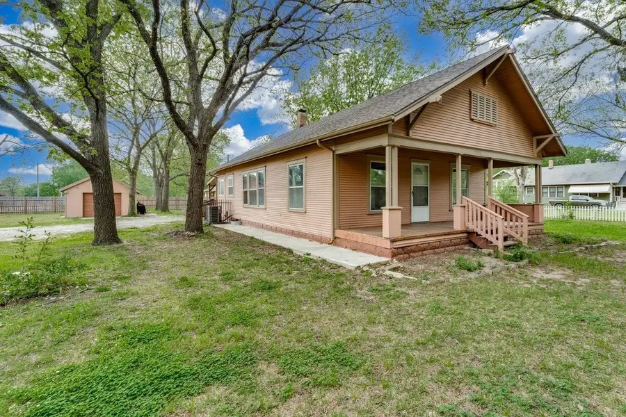 2805 N Arkansas Ave, Wichita, KS 67204 - #3