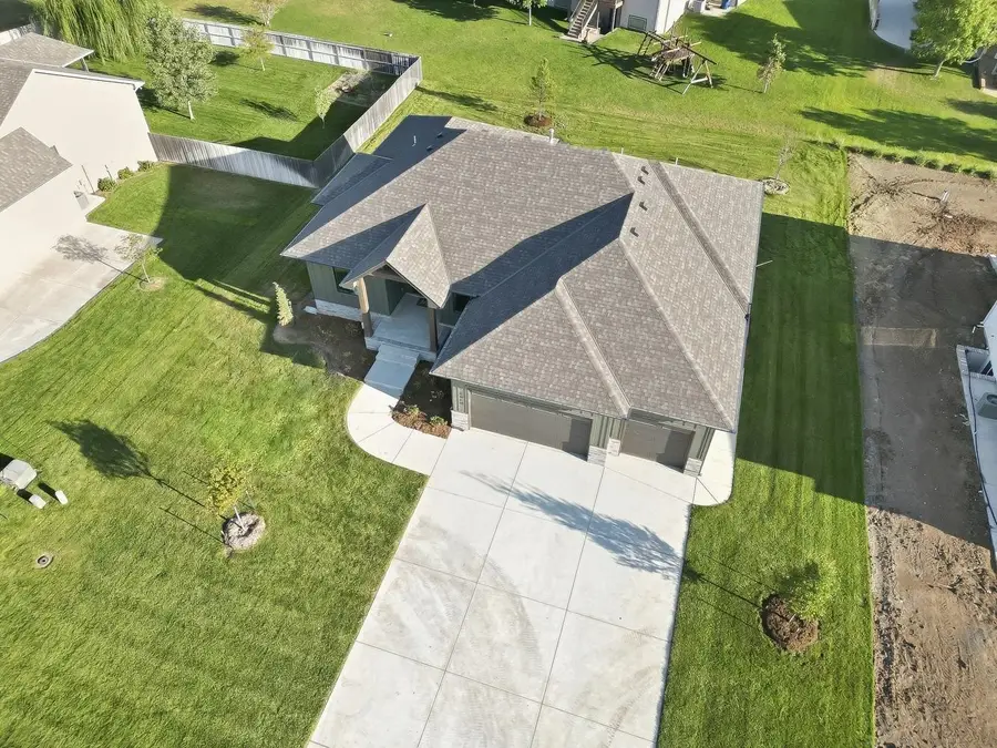 3414 N Deer Rdg, Rose Hill, KS 67133 - #3
