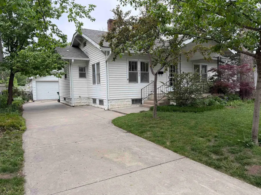 1037 N Perry Ave, Wichita, KS 67203 - #2