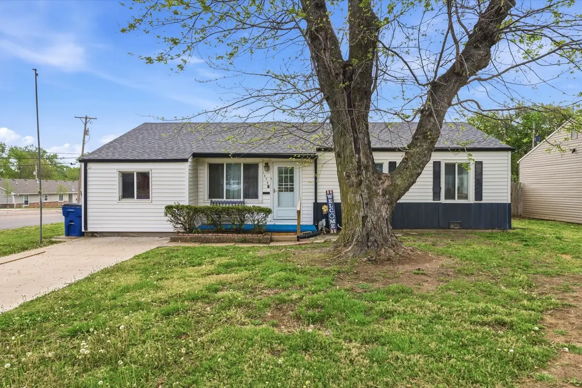 1058 N Baltimore Avenue, Derby, KS 67037 - #1