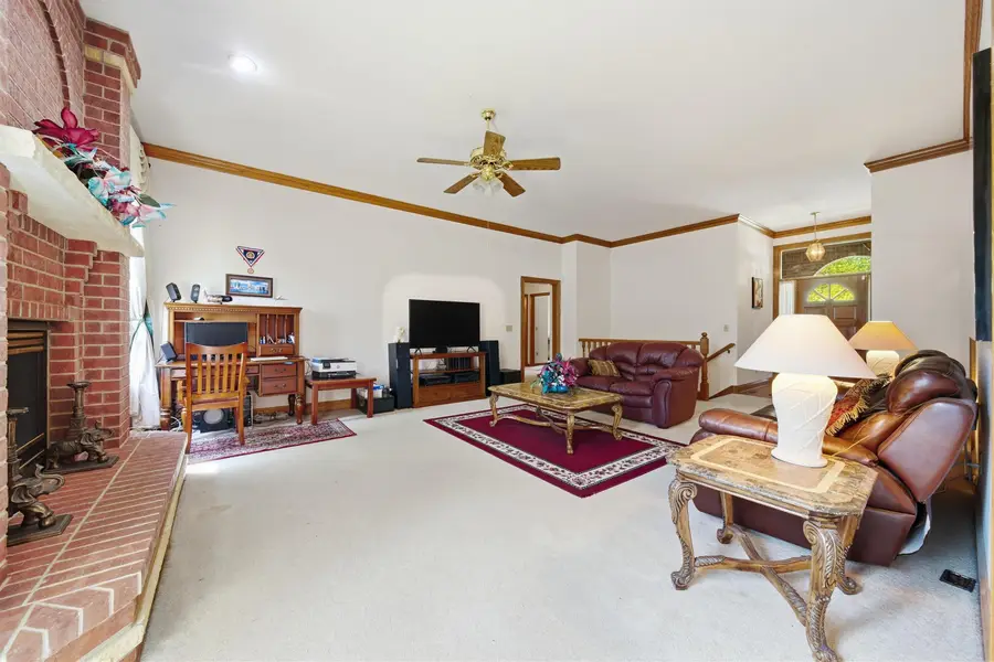 14101 E Lakeview Ct, Wichita, KS 67230 - #2