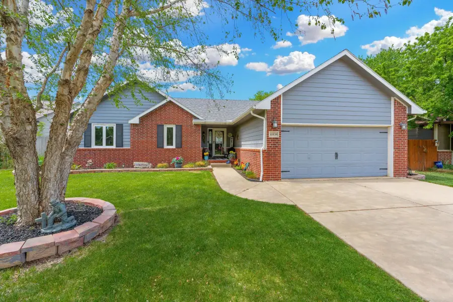 11939 W Carr Ct, Wichita, KS 67209 - #2