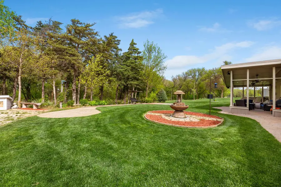 8306 E Castleton Rd, Haven, KS 67543 - #3
