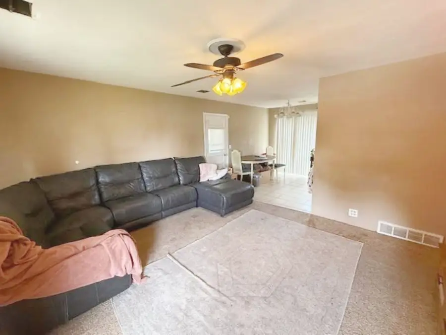 6232 N Newport St, Park City, KS 67219 - #3