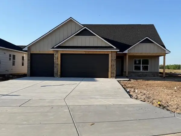 734 N Rainbow Lake Ct., Wichita, KS 67235