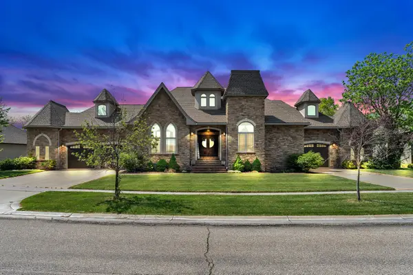 2319 N Rough Creek Rd, Derby, KS 67037-8456