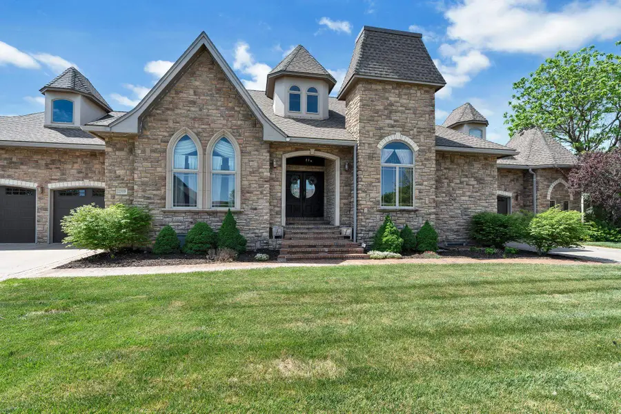 2319 N Rough Creek Rd, Derby, KS 67037-8456 - #2