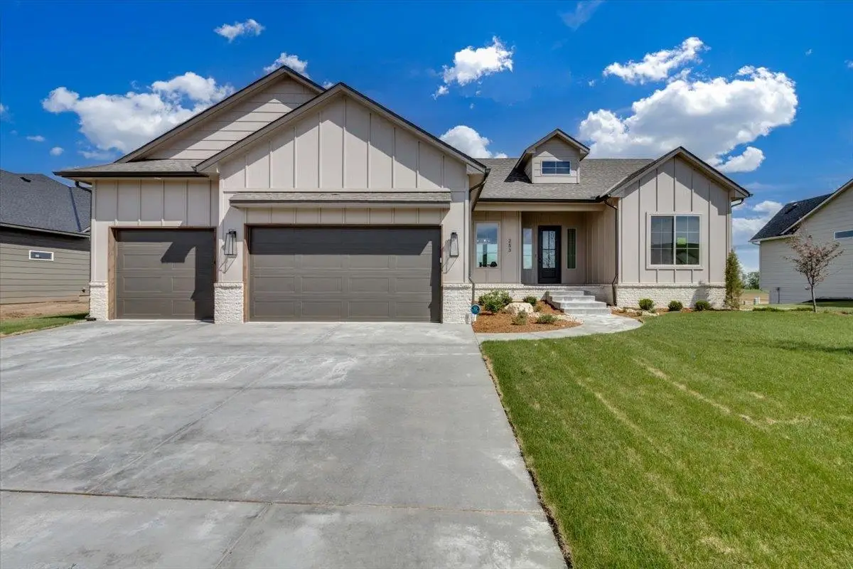 253 N Ciderbluff Ct., Goddard, KS 67052 - #1
