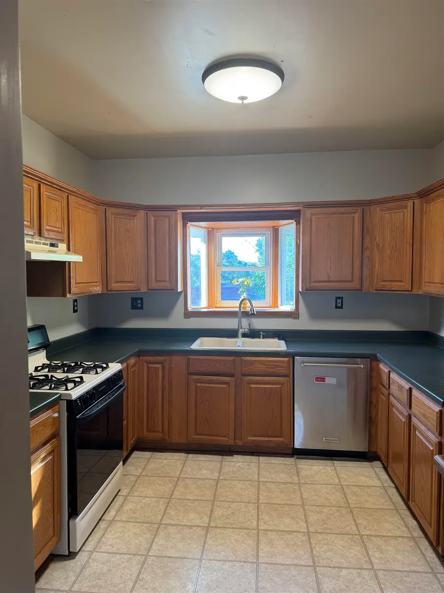 1710 Fowler, Winfield, KS 67156 - #3