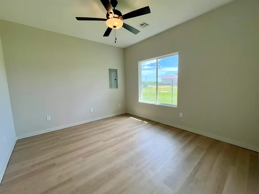 2004 N Melody Ln, Goddard, KS 67052 - #3