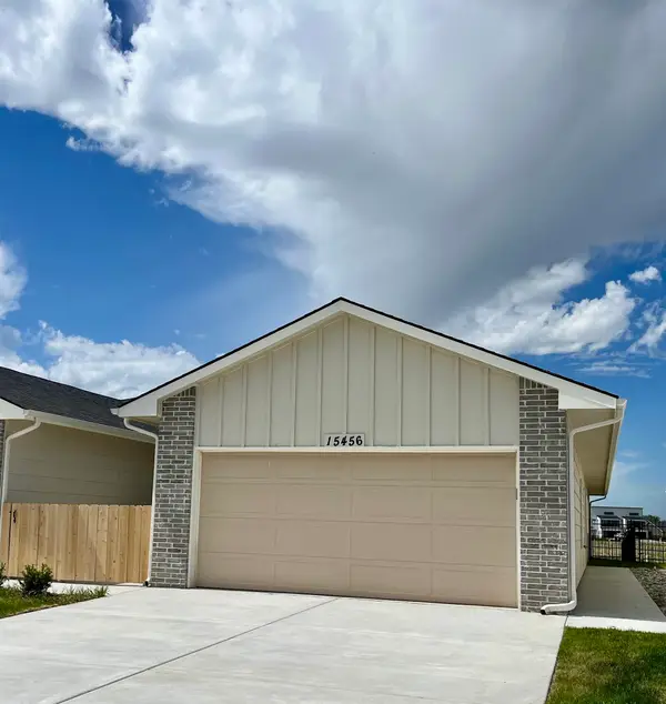 15456 W Josephine St, Goddard, KS 67052