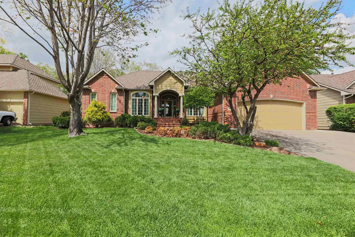 7806 W Meadow Knoll, Wichita, KS 67205 - #1