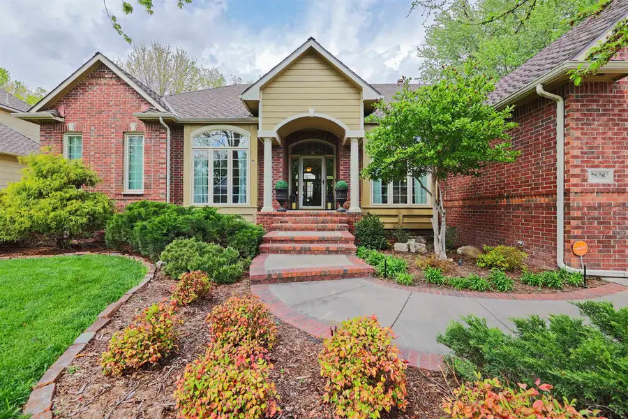 7806 W Meadow Knoll, Wichita, KS 67205 - #2