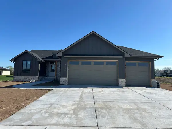 3533 S Linden Ct, Wichita, KS 67210