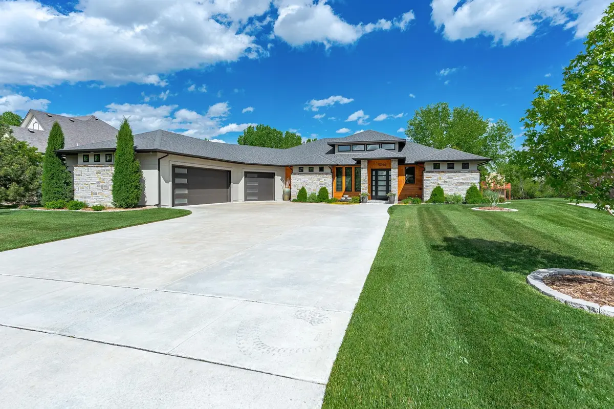 4046 N Stone Barn St, Maize, KS 67101 - #1