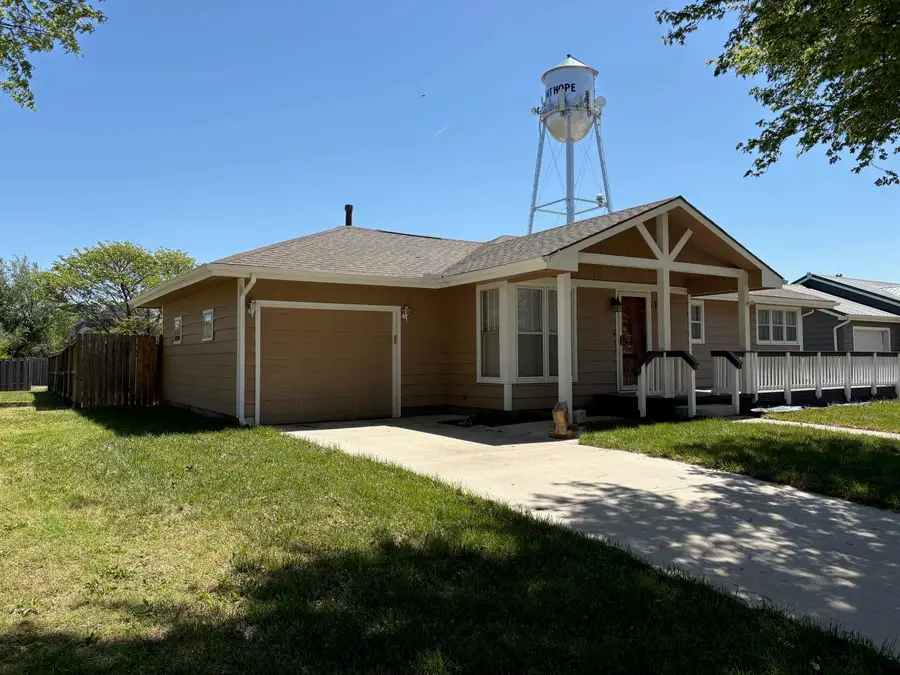 114 N Thomas, Mount Hope, KS 67108 - #2