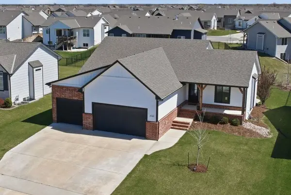 2540 N Quartz St, Andover, KS 67002