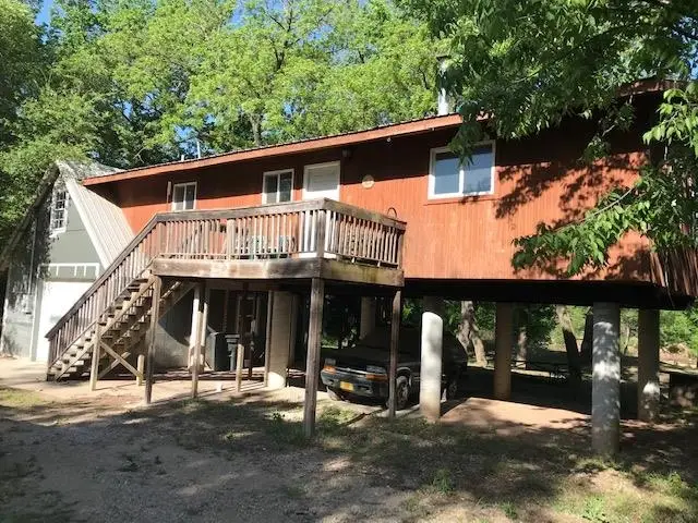 917 N Timber Rd, Belle Plaine, KS 67013 - #2