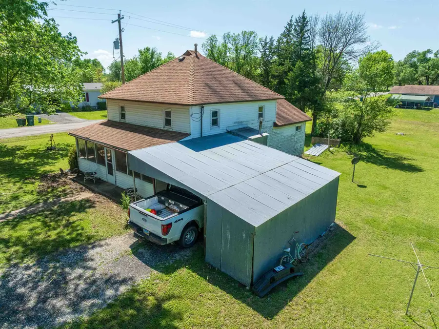 720 E 3rd, Moline, KS 67353 - #3