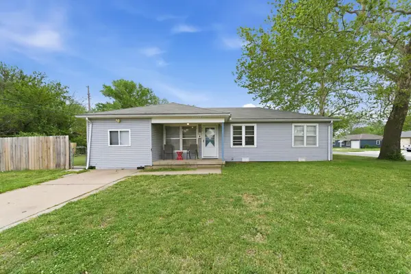 817 W 34th St S, Wichita, KS 67217