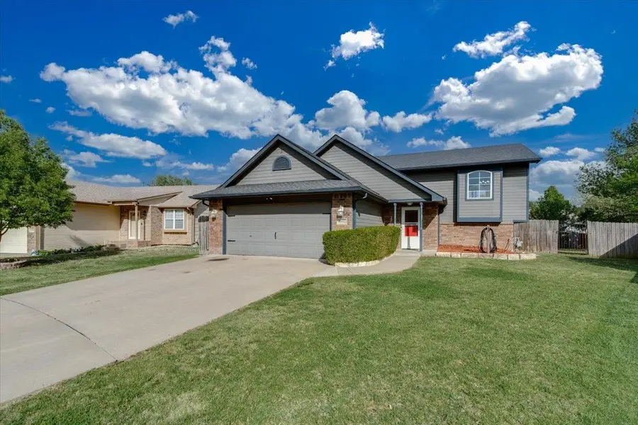 1932 S Leeanne Lane, Wichita, KS 67207 - #3