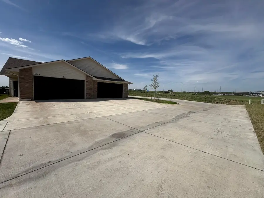 6849-6851 W Kollmeyer, Wichita, KS 67205 - #2