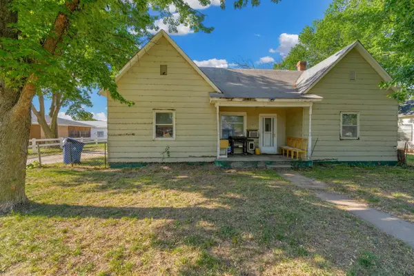 215 W C Ave, Kingman, KS 67068