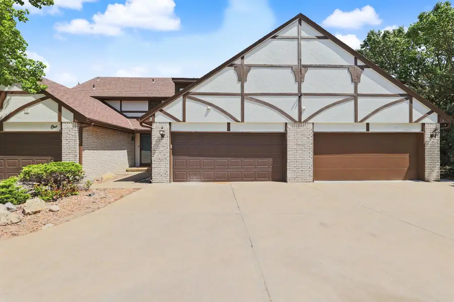 641 N Woodlawn #2, Wichita, KS 67208 - #2