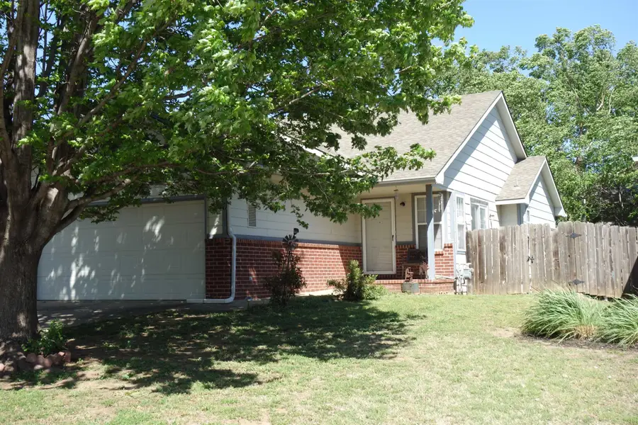 406 N Zachary, Derby, KS 67037 - #2