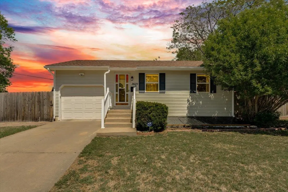 3620 E Longview Ln, Wichita, KS 67218 - #1