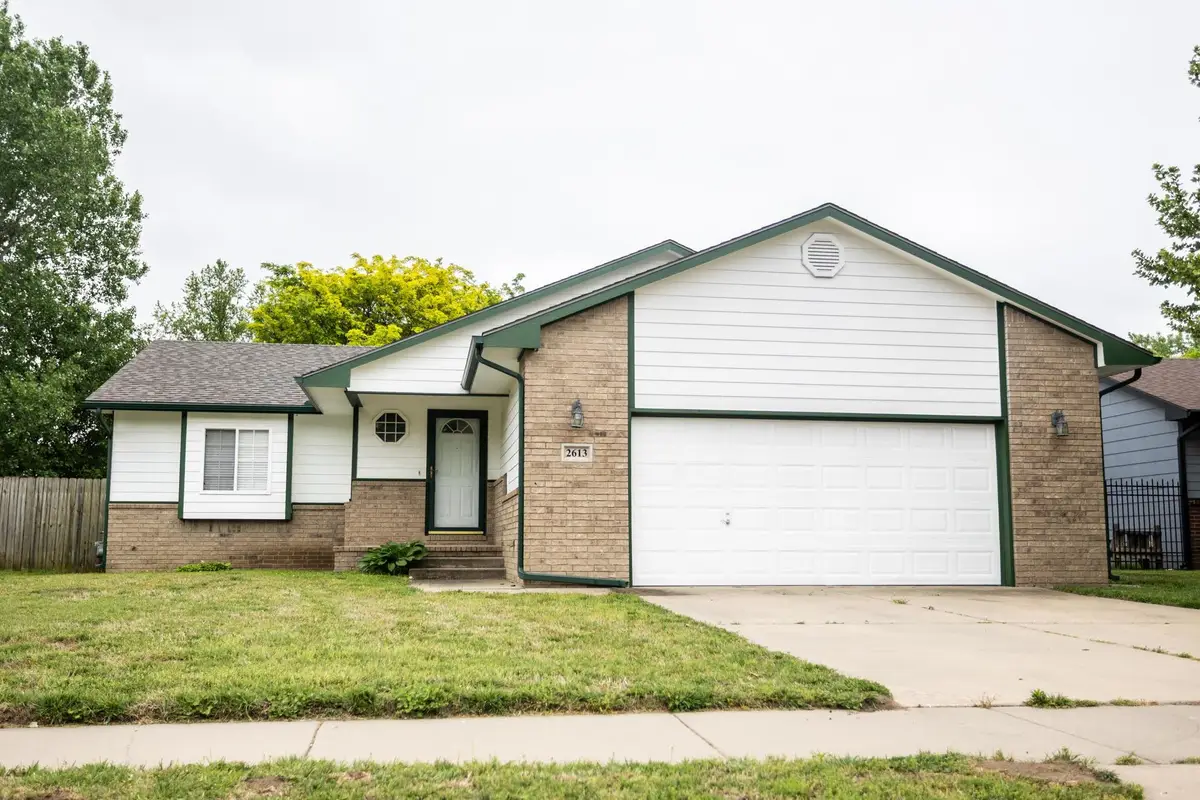 2613 W 44th St S, Wichita, KS 67217 - #1