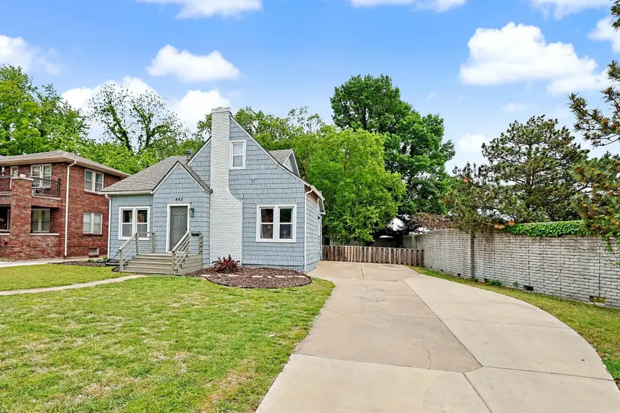 448 S Belmont St, Wichita, KS 67218 - #2