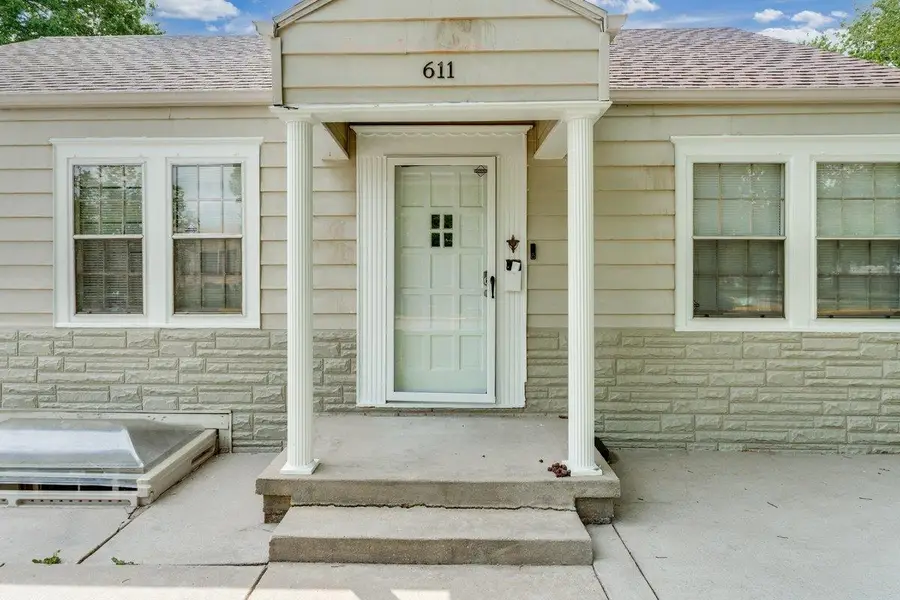 611 S Pershing, Wichita, KS 67218 - #3