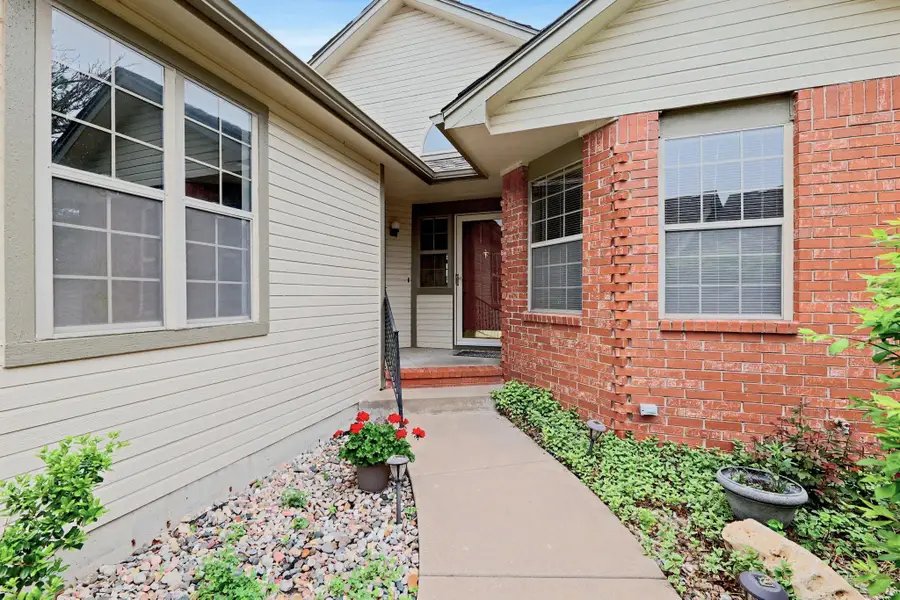 3019 N Bramblewood St, Wichita, KS 67226 - #3