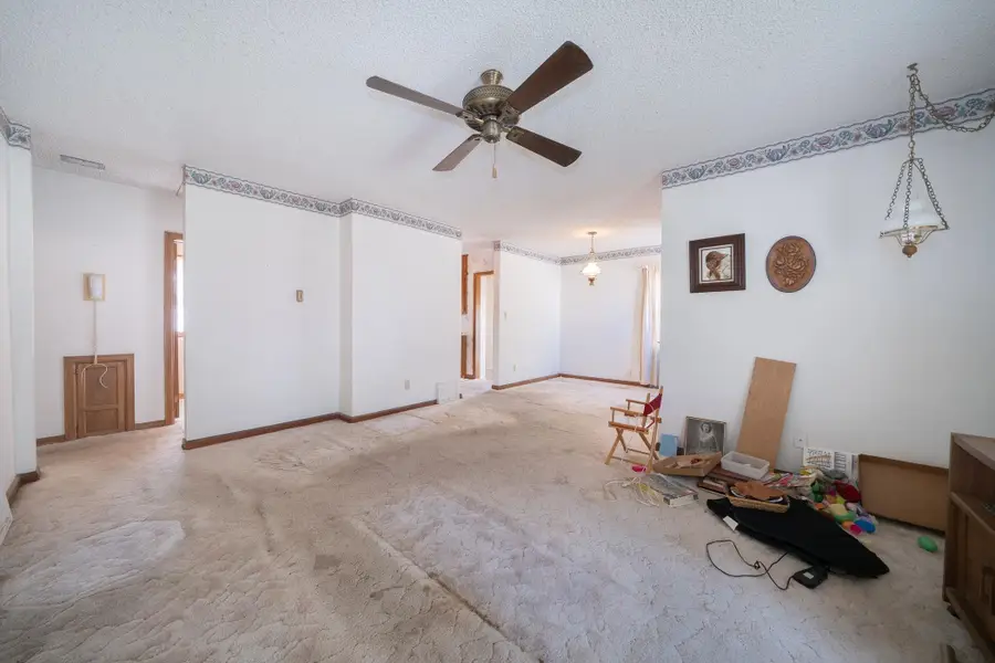 1511 N Burns St, Wichita, KS 67203 - #3