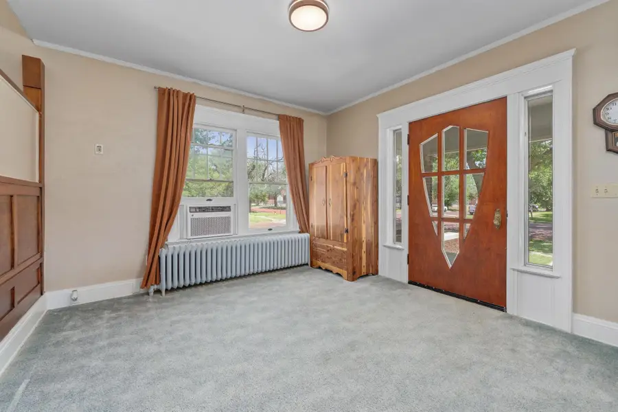 225 N B St, Arkansas City, KS 67005 - #3