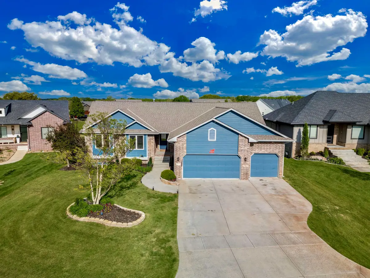 4835 N Emerald, Maize, KS 67101 - #1