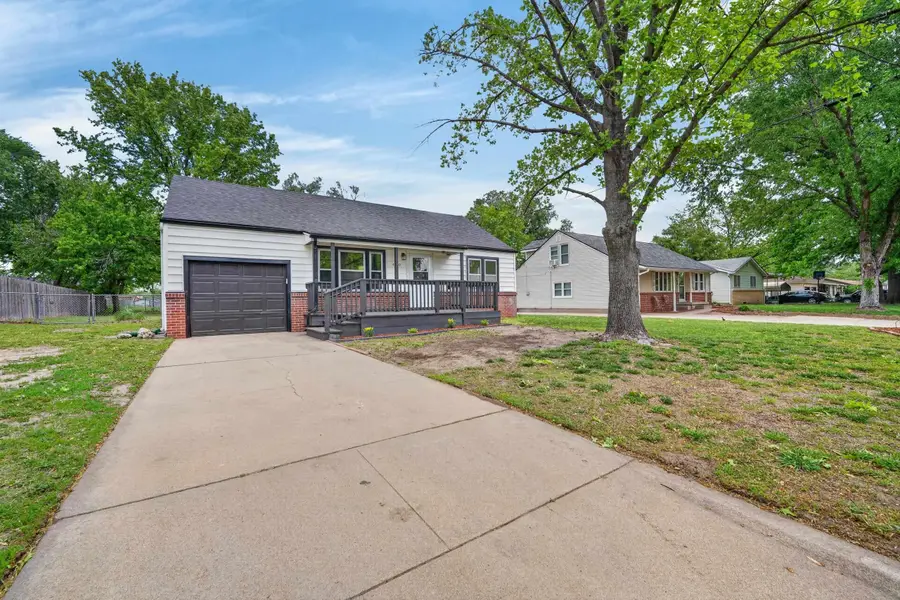 4400 W 11th St N, Wichita, KS 67212 - #2