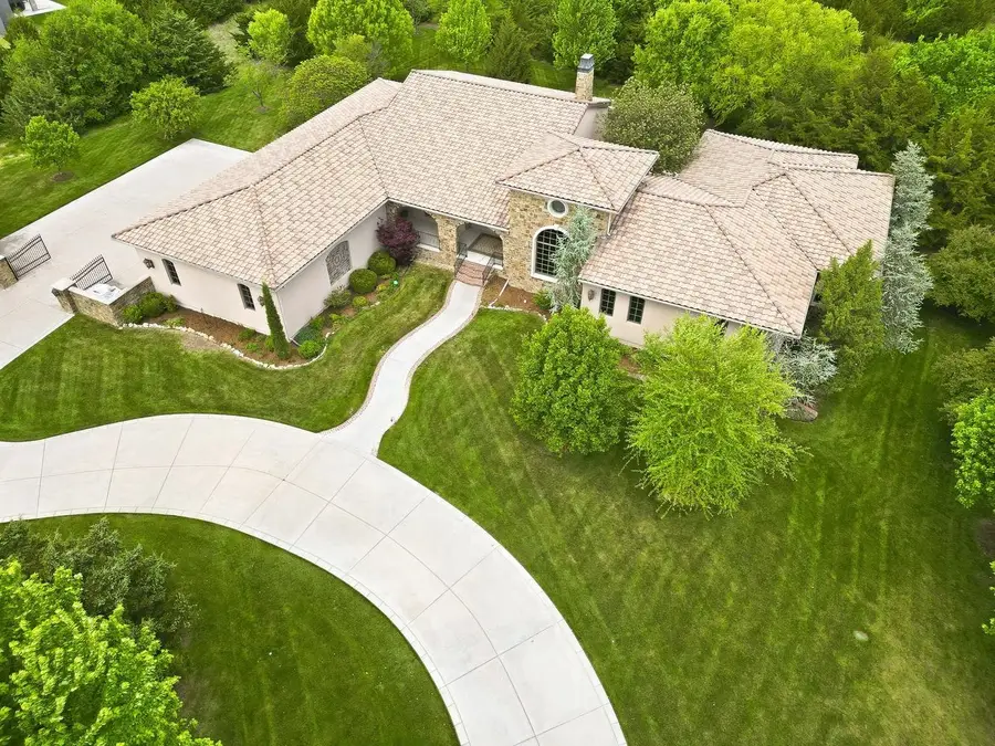2511 E Flint Hills National Prkwy, Andover, KS 67002 - #2